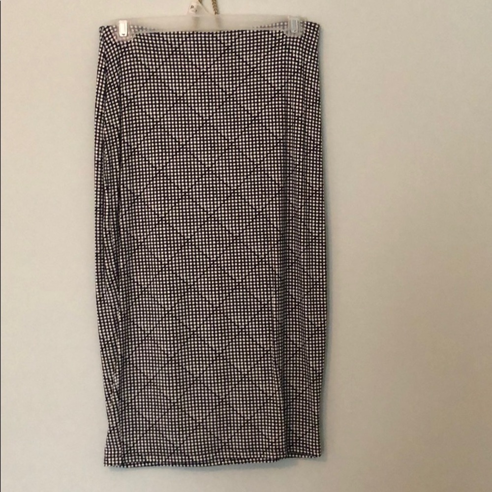 ✨3 for $25✨ Old Navy Pencil Skirt